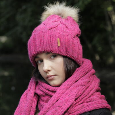 aus von Polen HATS: - STARLING Winterkopfbedeckungen Damenhüte Hersteller